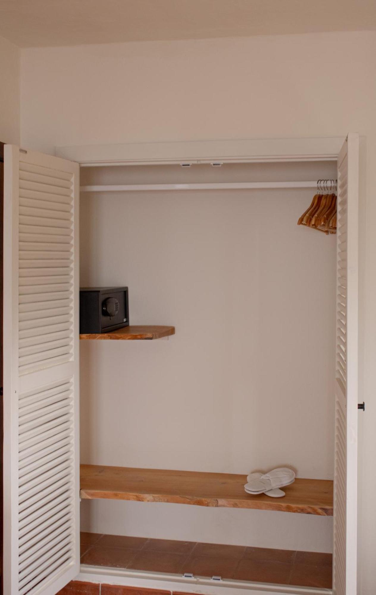 Hostal La Torre Ibiza Cap Negret Sant Antoni de Portmany Esterno foto